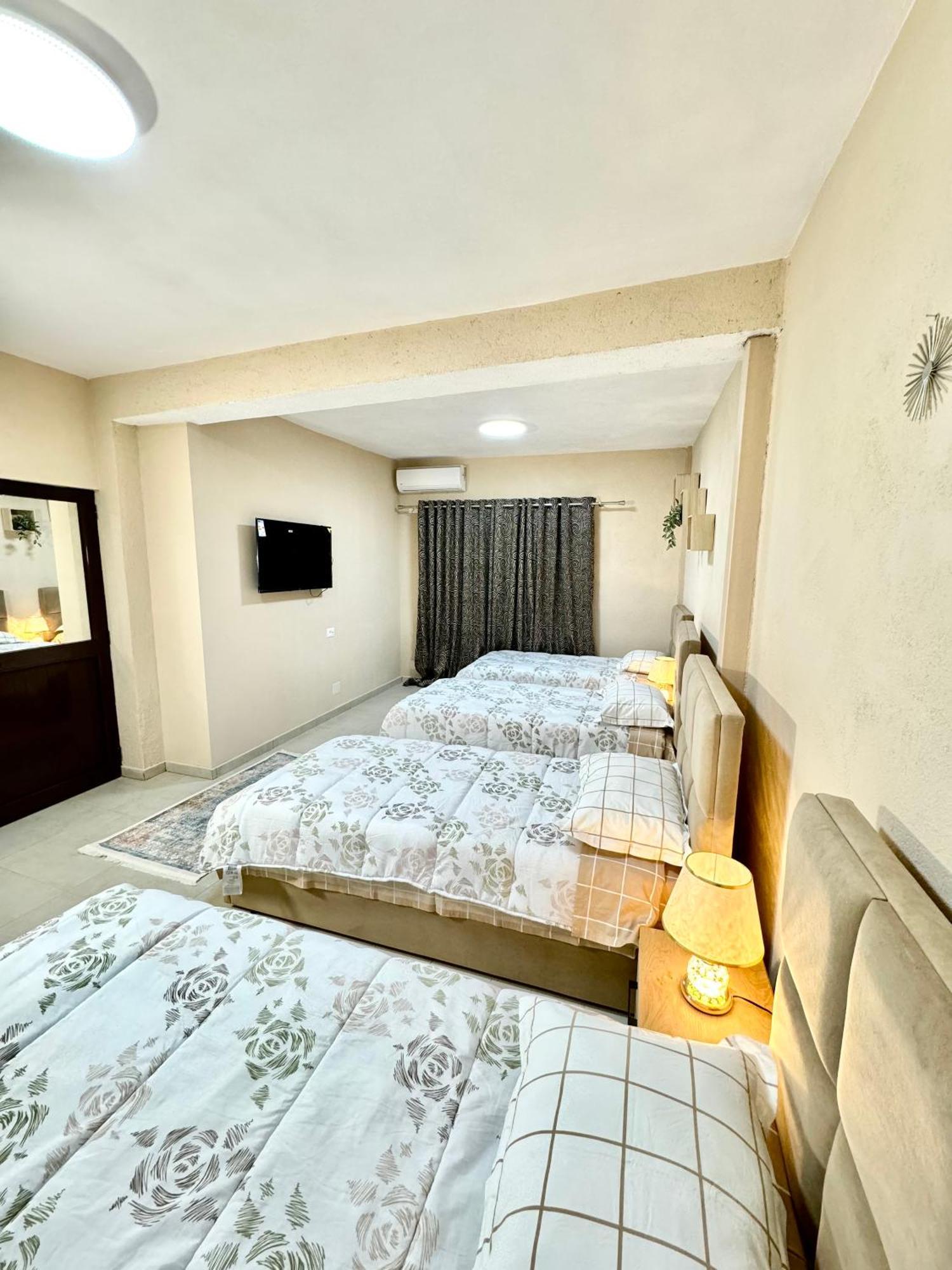 Shkodra Guest House & Trips Exterior photo