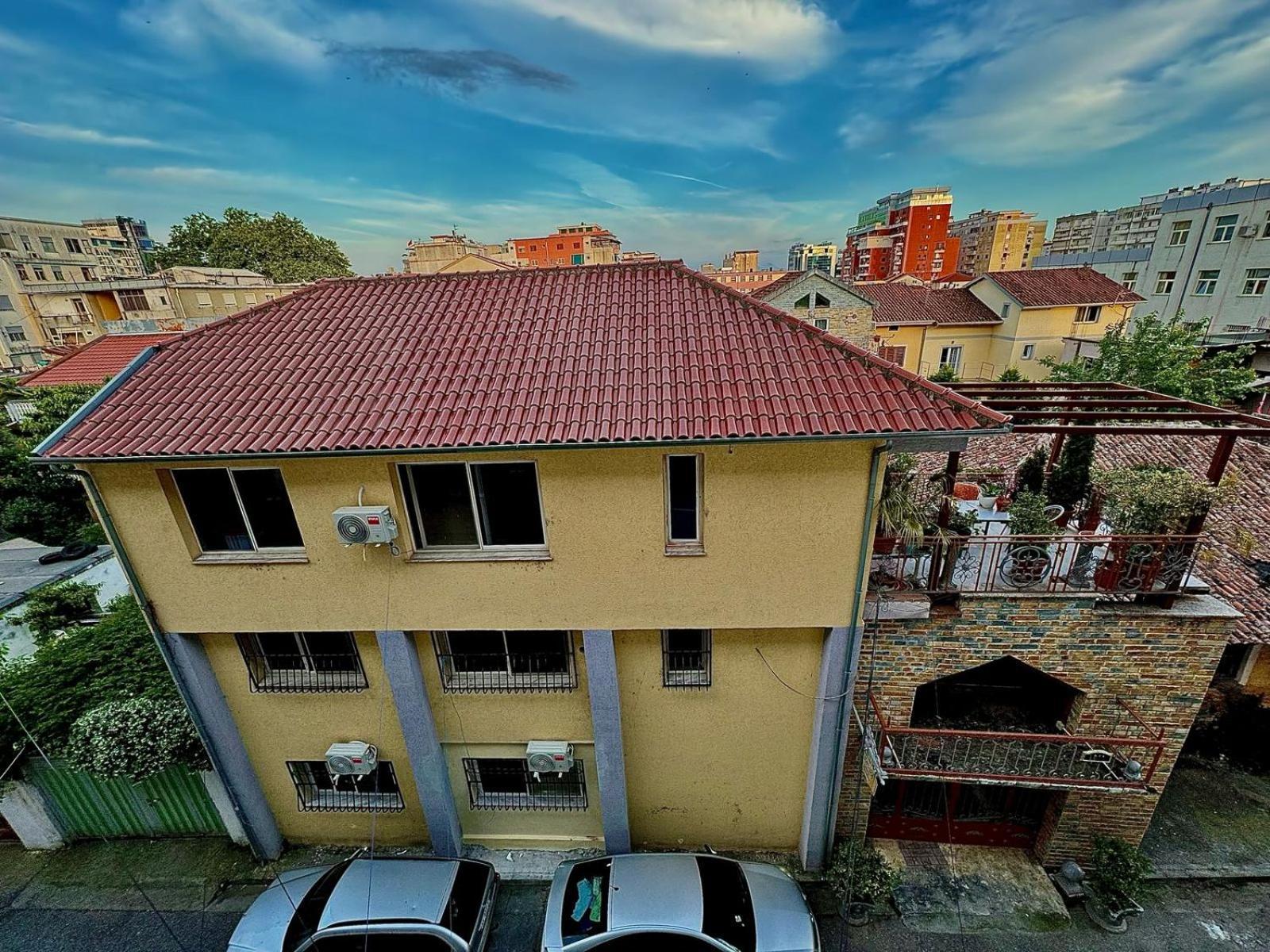Shkodra Guest House & Trips Exterior photo